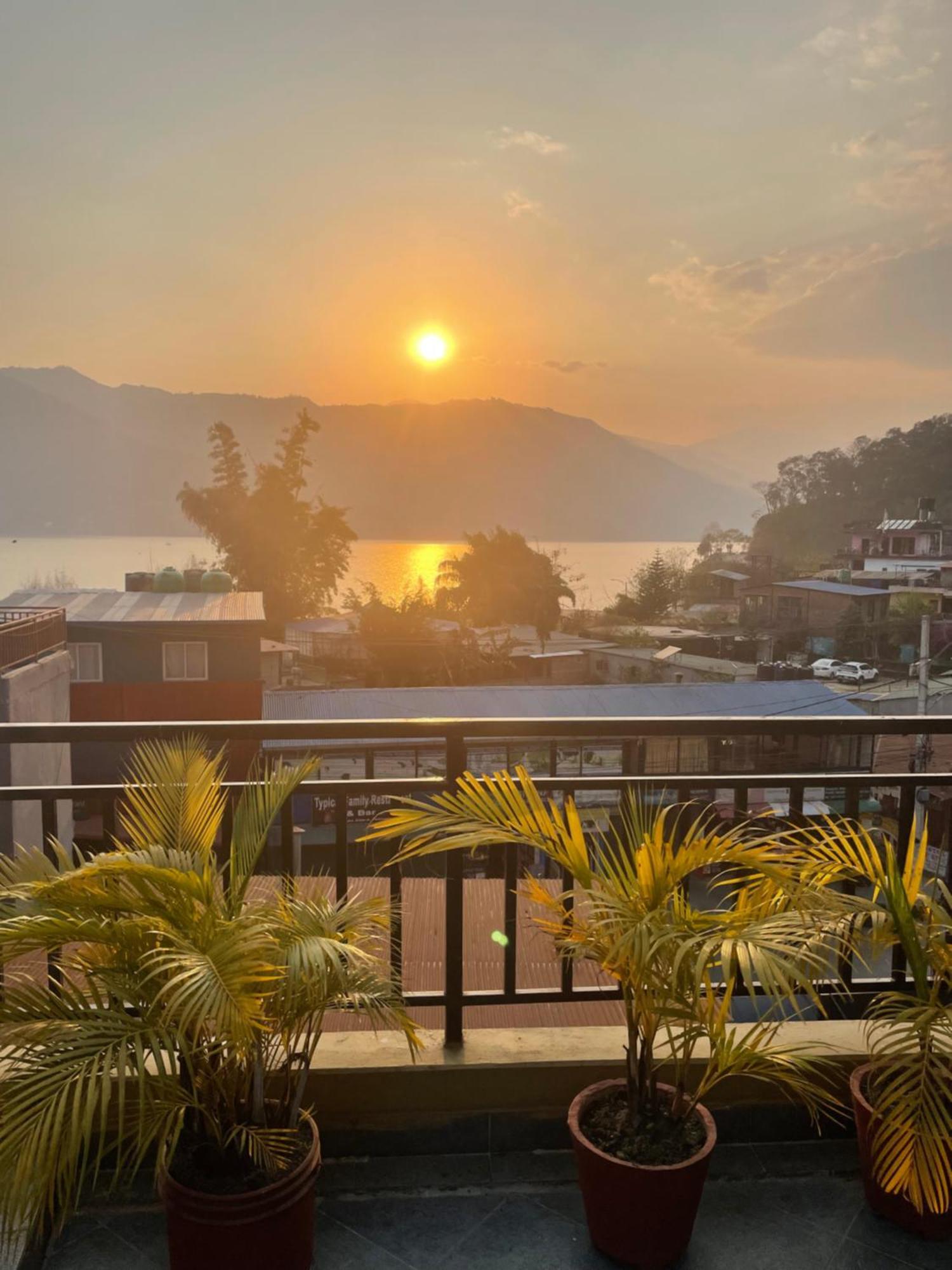 Hotel My Dream Pokhara Exterior foto